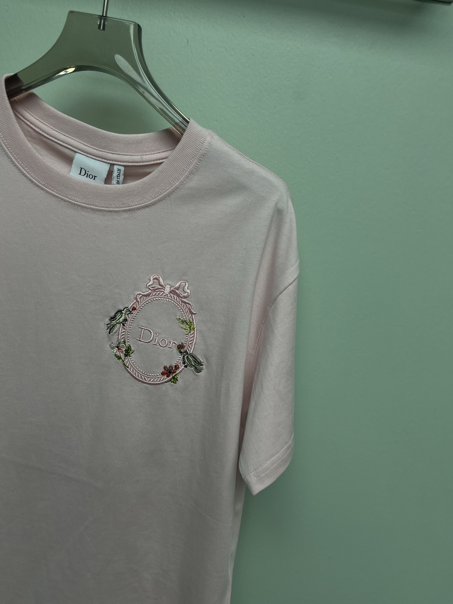 Women's short sleeves